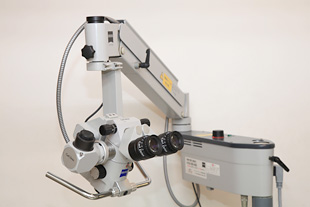 手術用顕微鏡